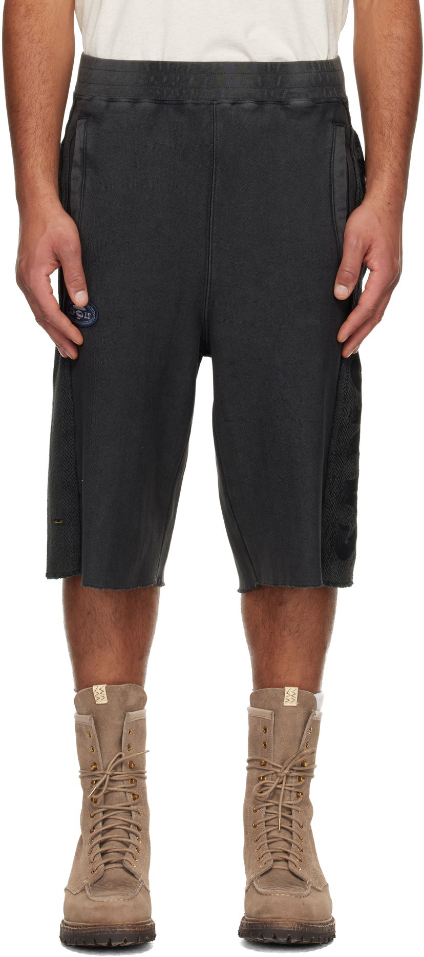 Šortky AAPE by A Bathing Ape Main Raw-Hem Sweat Shorts with Herringbone Panels Šedá | AAPSPMB685XXNBKL