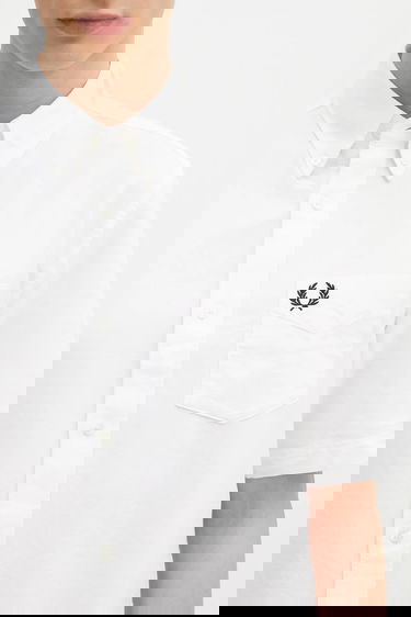 Košeľa Fred Perry Short-Sleeve Button-Down Shirt with Pocket, Regular Fit Biela | M8730.100, 3