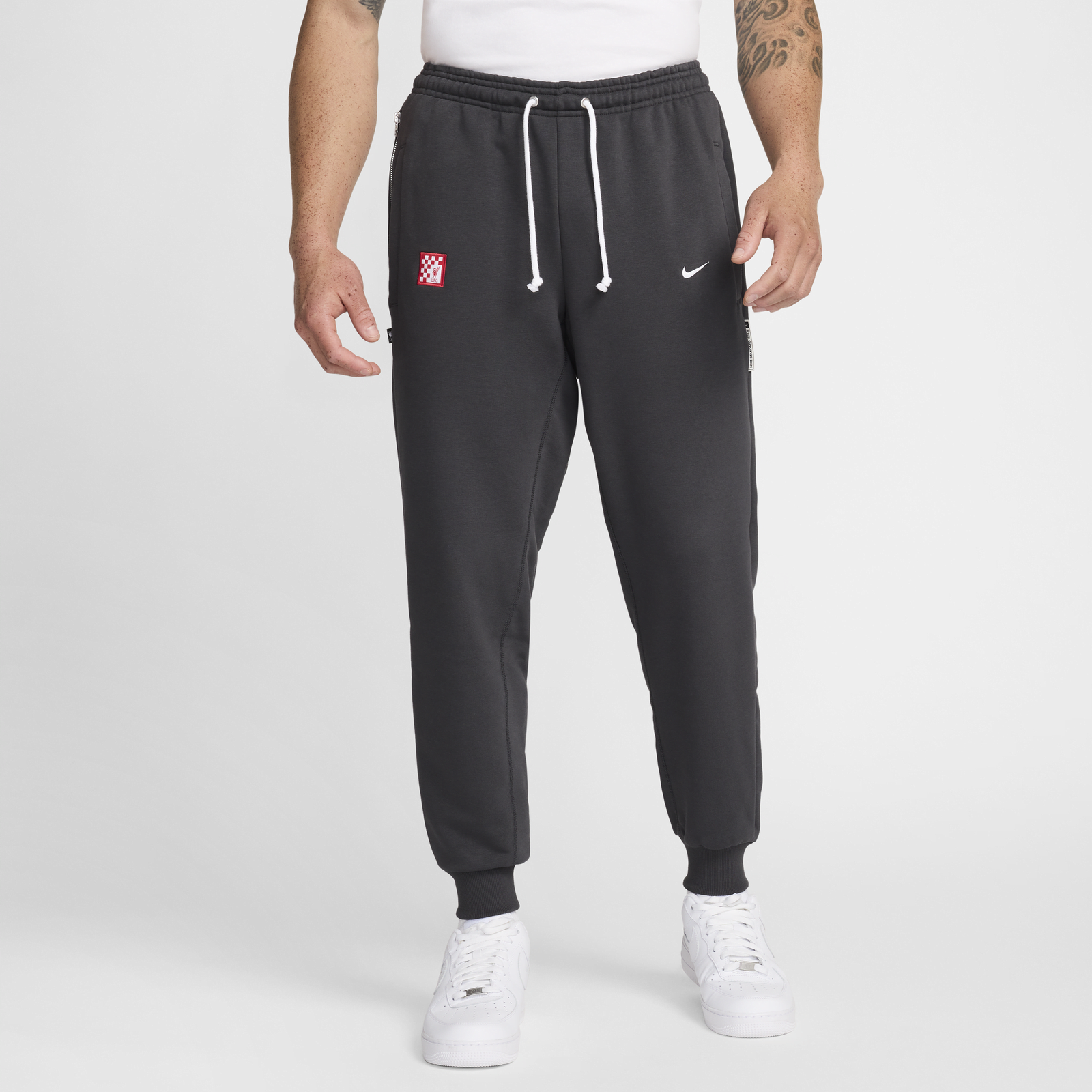 Liverpool FC Standard Issue Dri-FIT Pants