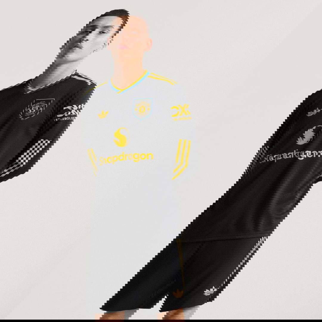 Dres adidas Performance Manchester United 25/26 Third Authentic Long Sleeve Jersey Čierna | JP3040, 0