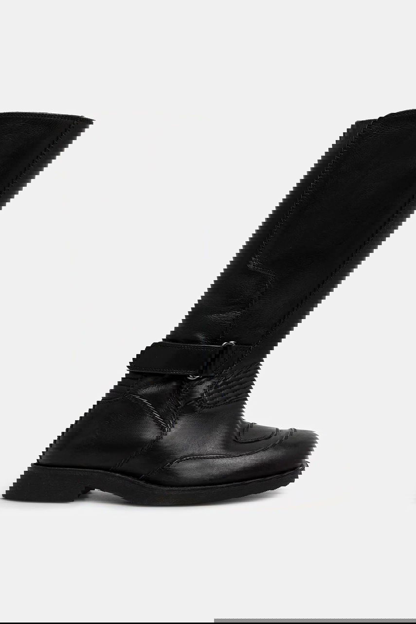 Tenisky a topánky Maison Margiela MM6 Maison Margiela Tall Leather Boots with Buckle and Flat Heel Čierna | S66WW0100.P7431.T8013, 1