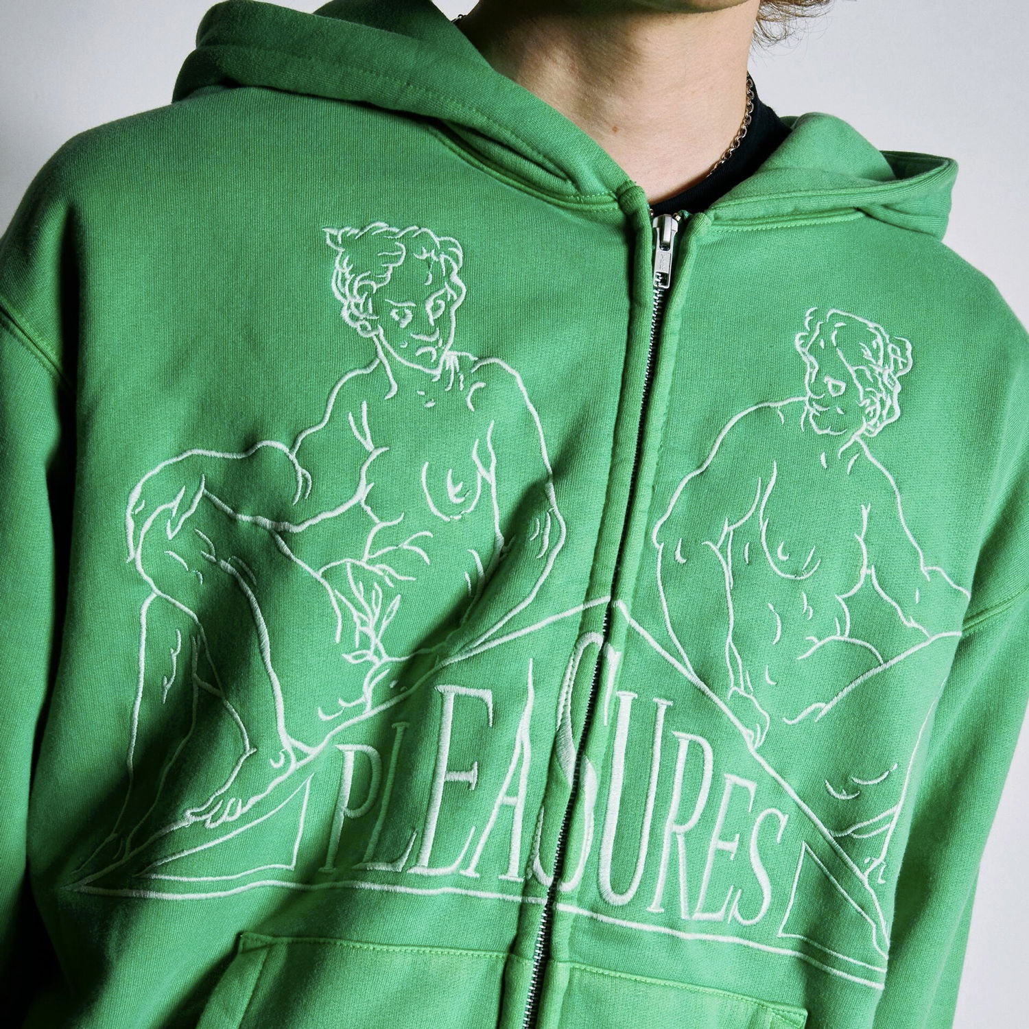 PLEASURES｜HOOD/ZIP-UP (P22W019 GREEN) Mikina Pleasures Squeeze Zip Hoodie P22W019-GREEN | FLEXDOG