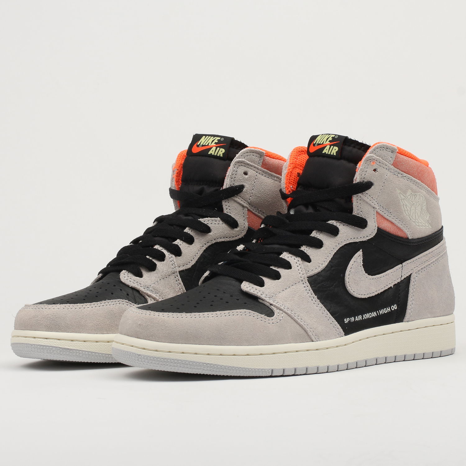 Tenisky a topánky Jordan Air Jordan 1 Retro High OG "Neutral Grey" Šedá | 555088-018, 1
