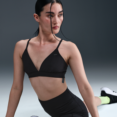 Podprsenka Nike Form Light-Support Triangle Unpadded Sports Bra Čierna | HQ7003-011, 4