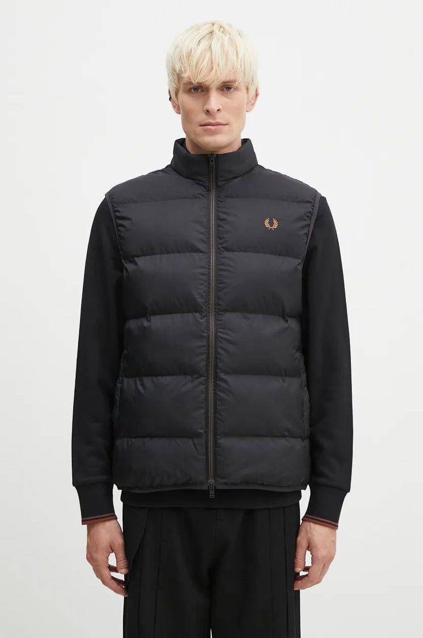 Vesta Fred Perry Insulated Gilet Vest Čierna | J8522.102