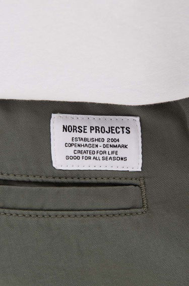 Šortky NORSE PROJECTS Ezra Light Twill Short Zelené | N35-0577-8061, 4