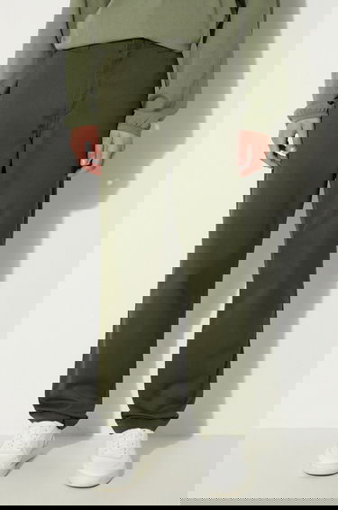 Nohavice Carhartt WIP Plain Straight-Leg Master Pant Trousers Zelené | I034233.66602, 0