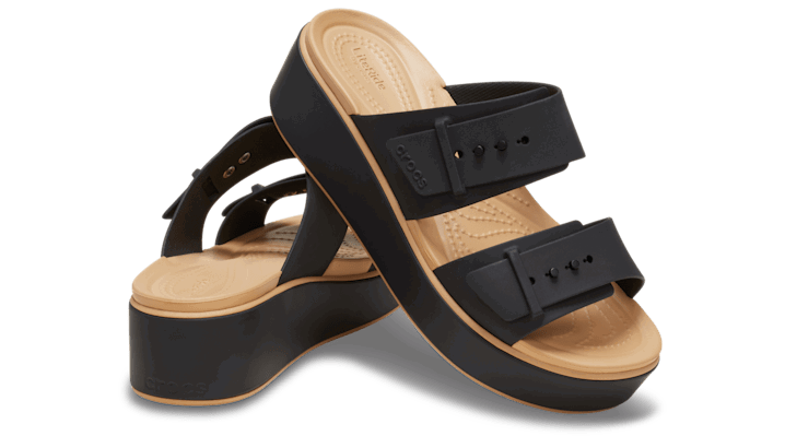 Tenisky a topánky Crocs Brooklyn Buckle Matte Wrap LW Sandals Čierna | 212408-0RI, 1
