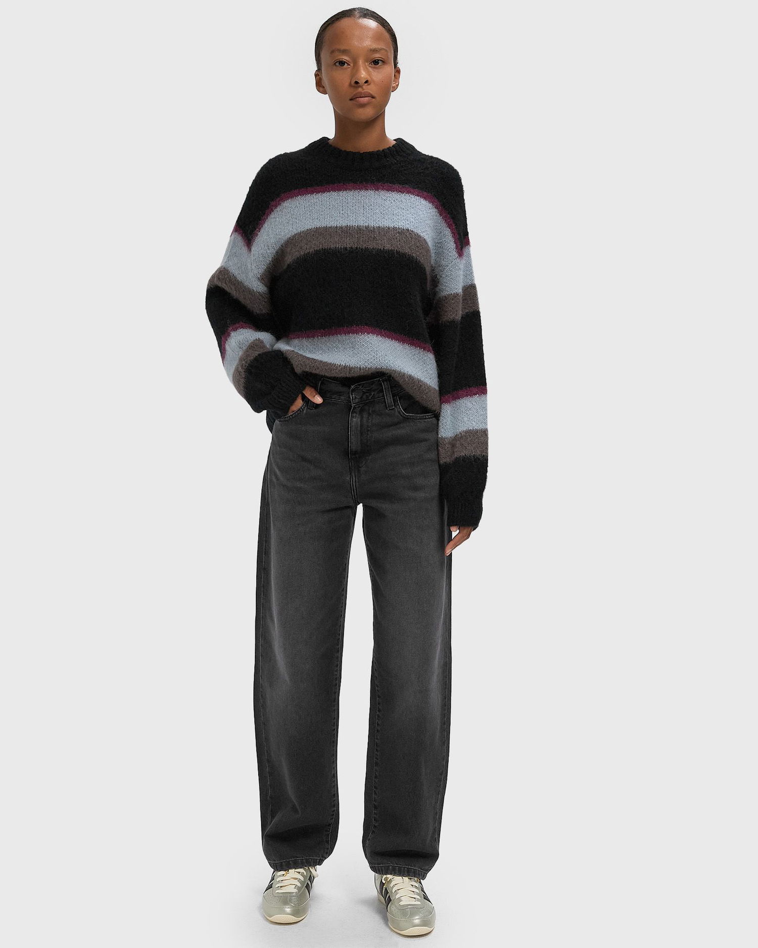 Džínsy Carhartt WIP Arin Tapered Fit Jeans Čierna | I035881-89.4L, 1