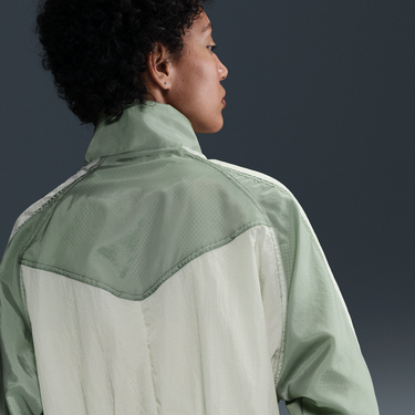 Vetrovka Nike Sportswear Woven Jacket Zelené | HV6523-370, 1