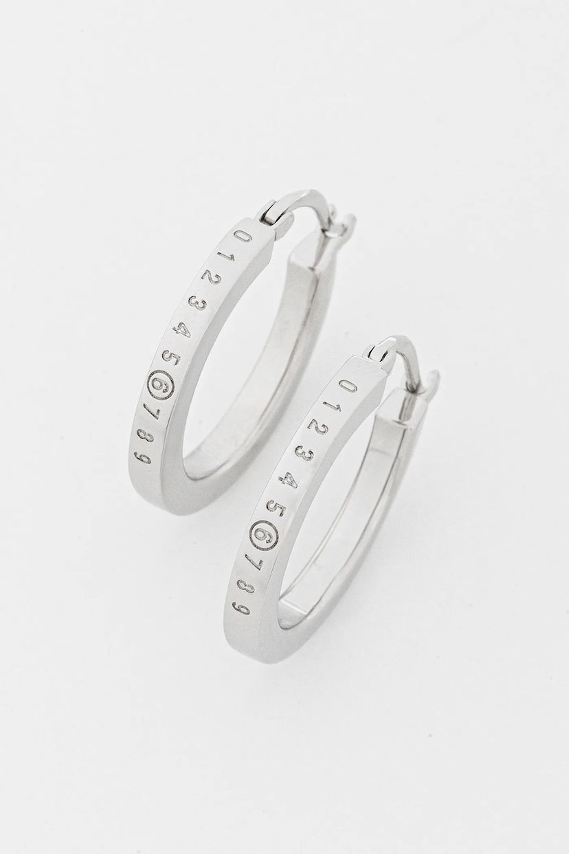 Náušnice Maison Margiela MM6 Maison Margiela Numbered Hoop Earrings Metalická | SM7VG0101.SV0310.951