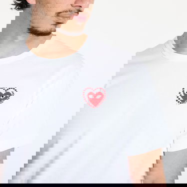 Tričko Comme des Garçons Comme des Garçons PLAY Emblem x Metalstone T-Shirt Biela | AX-T802 WHITExRED, 4