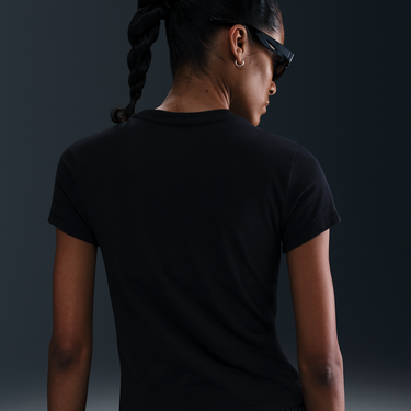 Tričko Nike Sportswear Chill Knit Cropped Slim Fit T-Shirt Čierna | HV6525-010, 1
