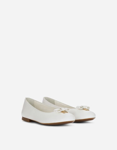Tenisky a topánky Dolce & Gabbana Patent Leather Ballet Flats With Metal Logo Biela | D11141A132887682, 1