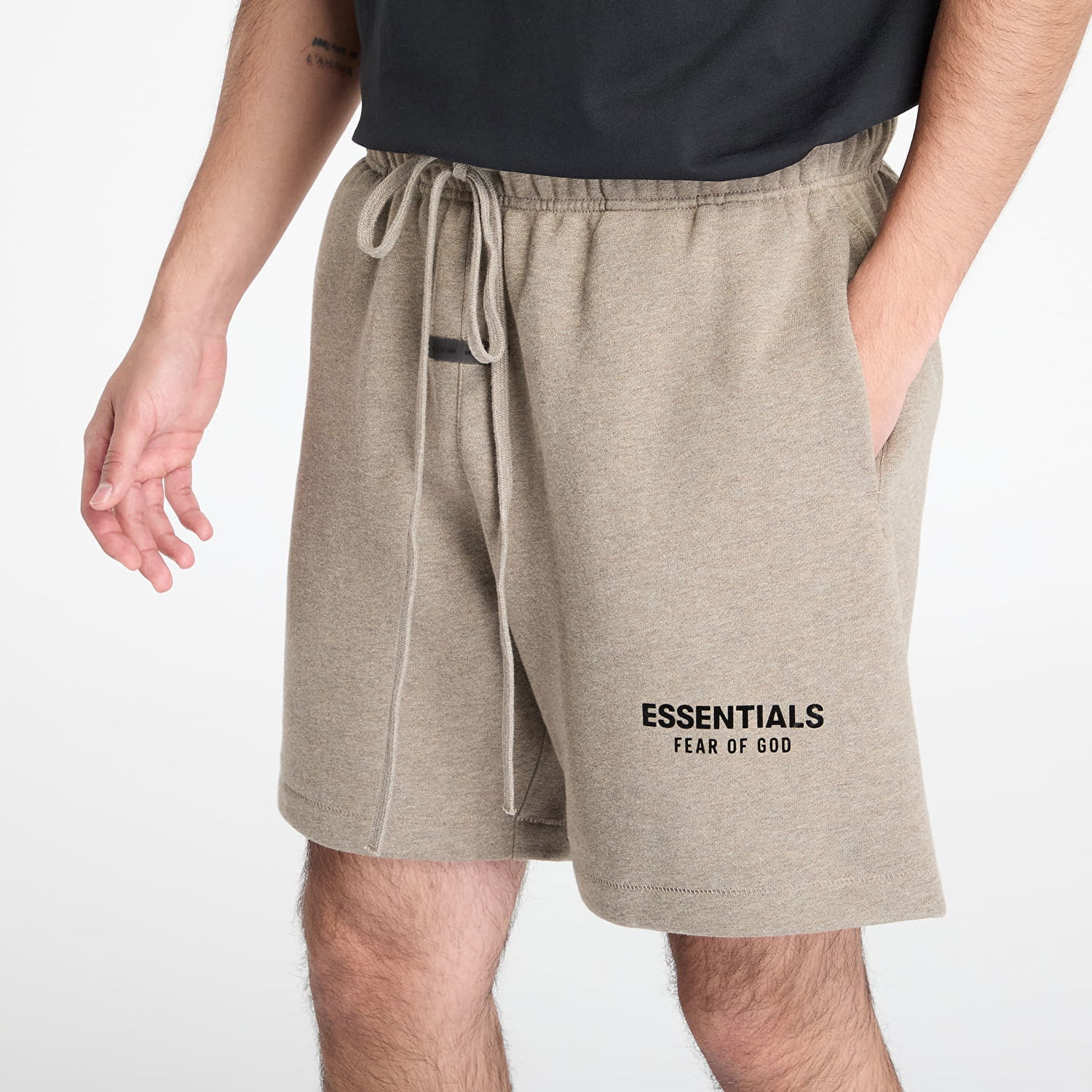 Šortky Fear of God Fear of God Essentials Soccer Fleece Shorts Béžová | 160AS252001F-985, 1