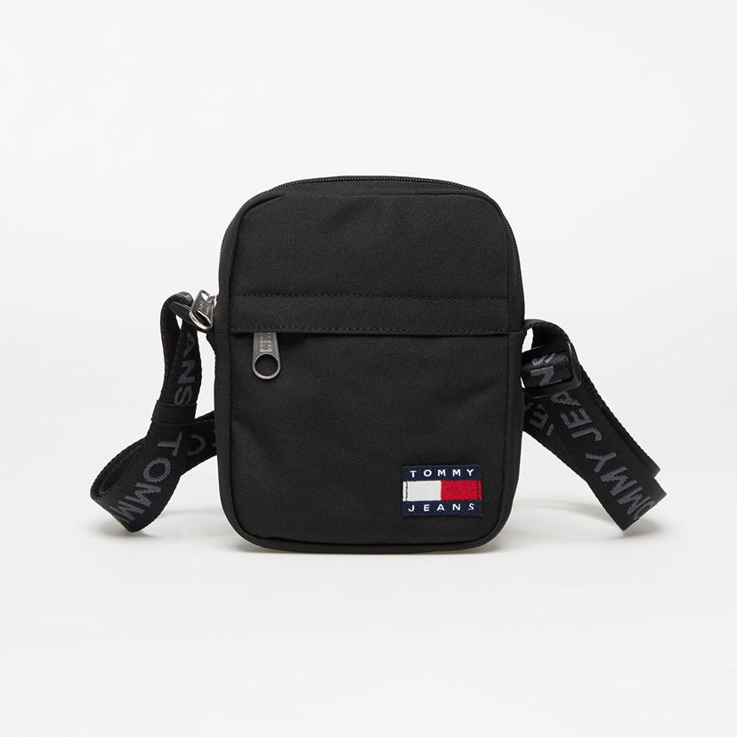 Taška cez rameno Tommy Hilfiger Bag Tjm Ess Daily Reporter Black OS Čierna | AM0AM13710-BDS