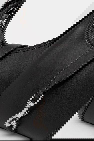 Taška cez rameno Coach Hamptons Leather Buckle Shoulder Bag Čierna | CW642, 3