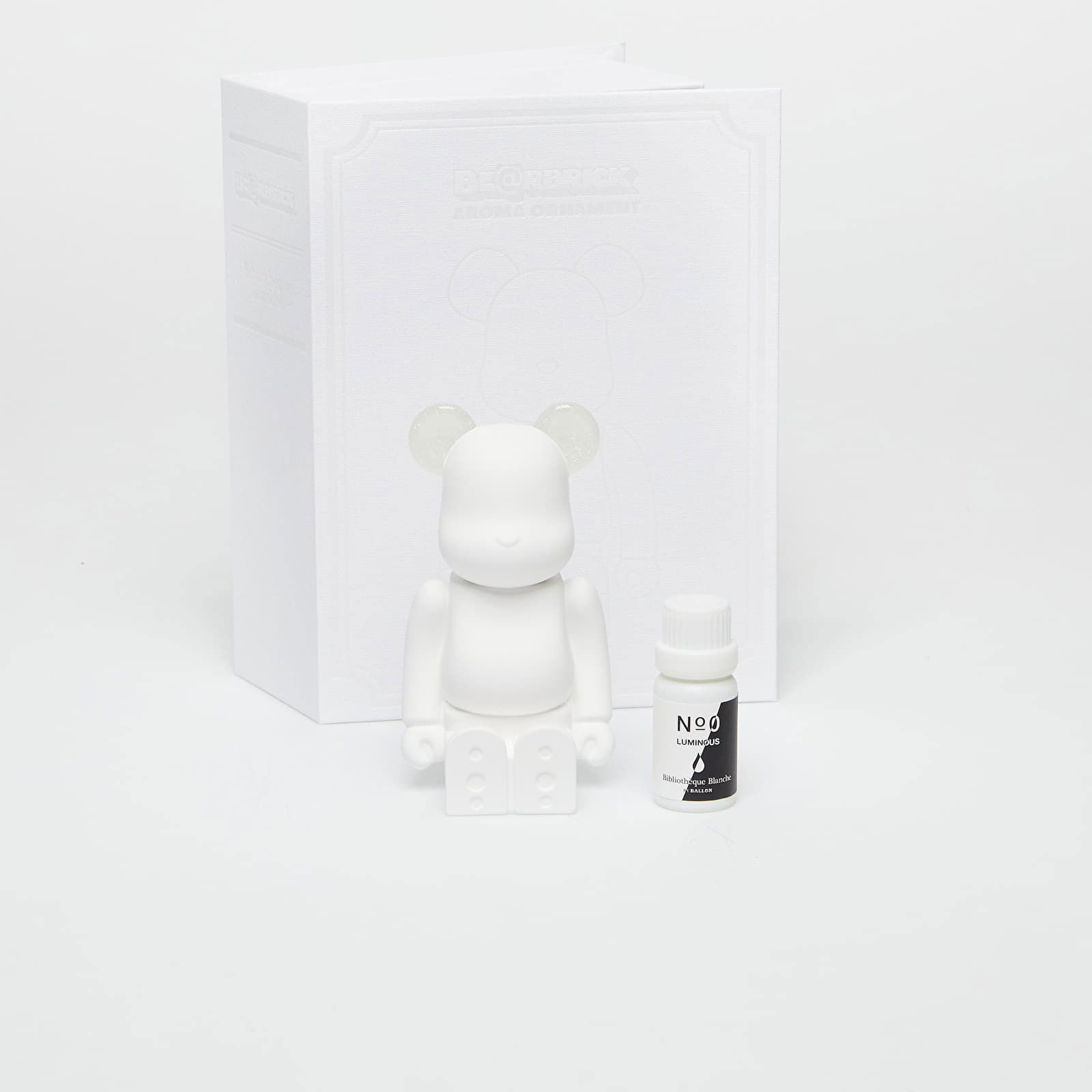 BE@RBRICK AROMA ORNAMENT No.0 LUMINOUS White