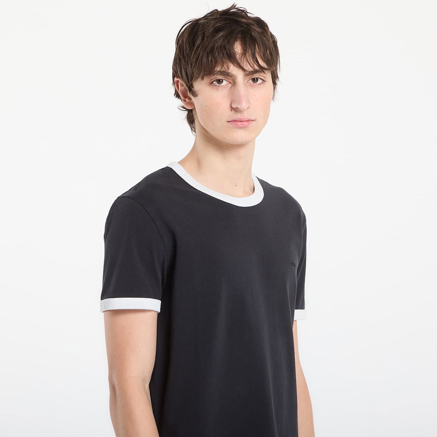 Tričko A.P.C. A.P.C. Short-Sleeved Contrast T-Shirt XL Čierna | COHBQ-H26529 LZZ, 1