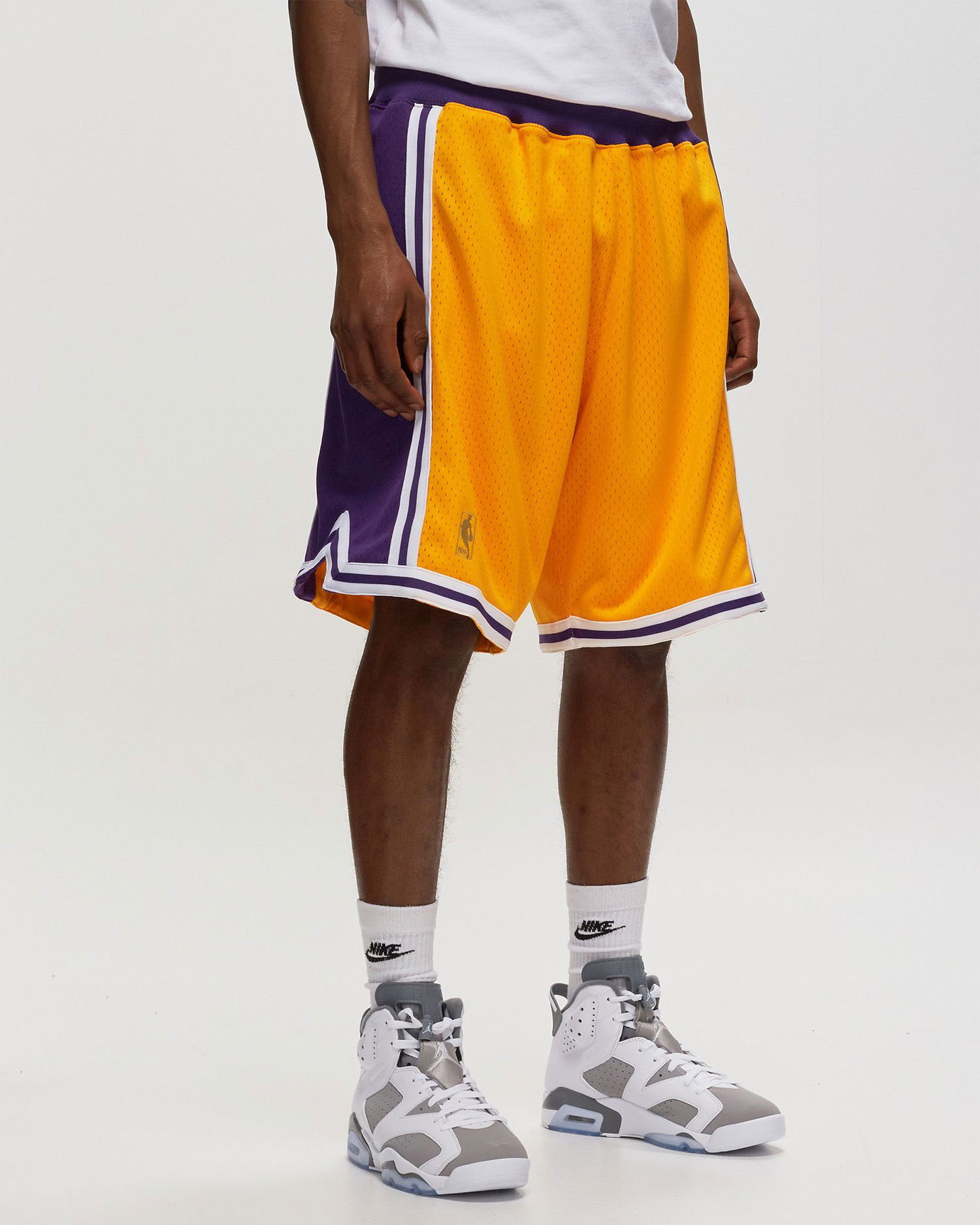 Šortky Mitchell & Ness Authentic Los Angeles Lakers 1996-97 Home Shorts Žltá | ASHRGS18121-LALLTGD96, 1