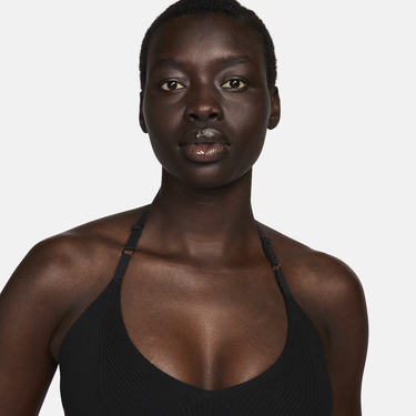 Podprsenka Nike Sportswear Chill Knit Bra Čierna | FN2753-010, 2