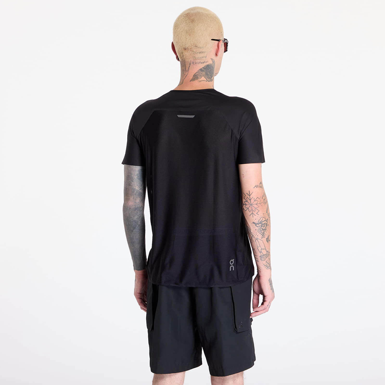 Performance-Tee Lumos Black