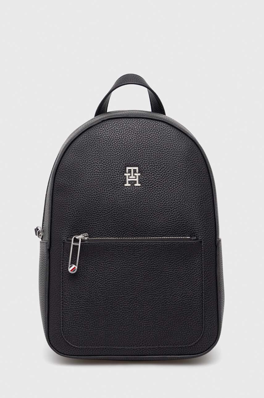 Batoh Tommy Hilfiger Pebble Grain Monogram Backpack Čierna | AW0AW14506.PPYX, 0