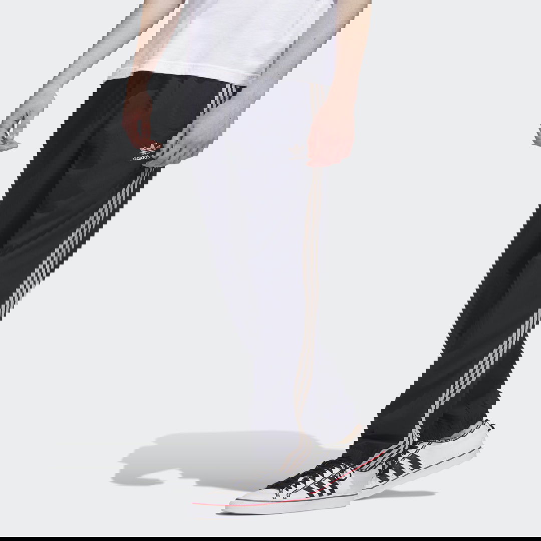 Tepláky adidas Performance Woven Track Pants Čierna | IC5541, 1