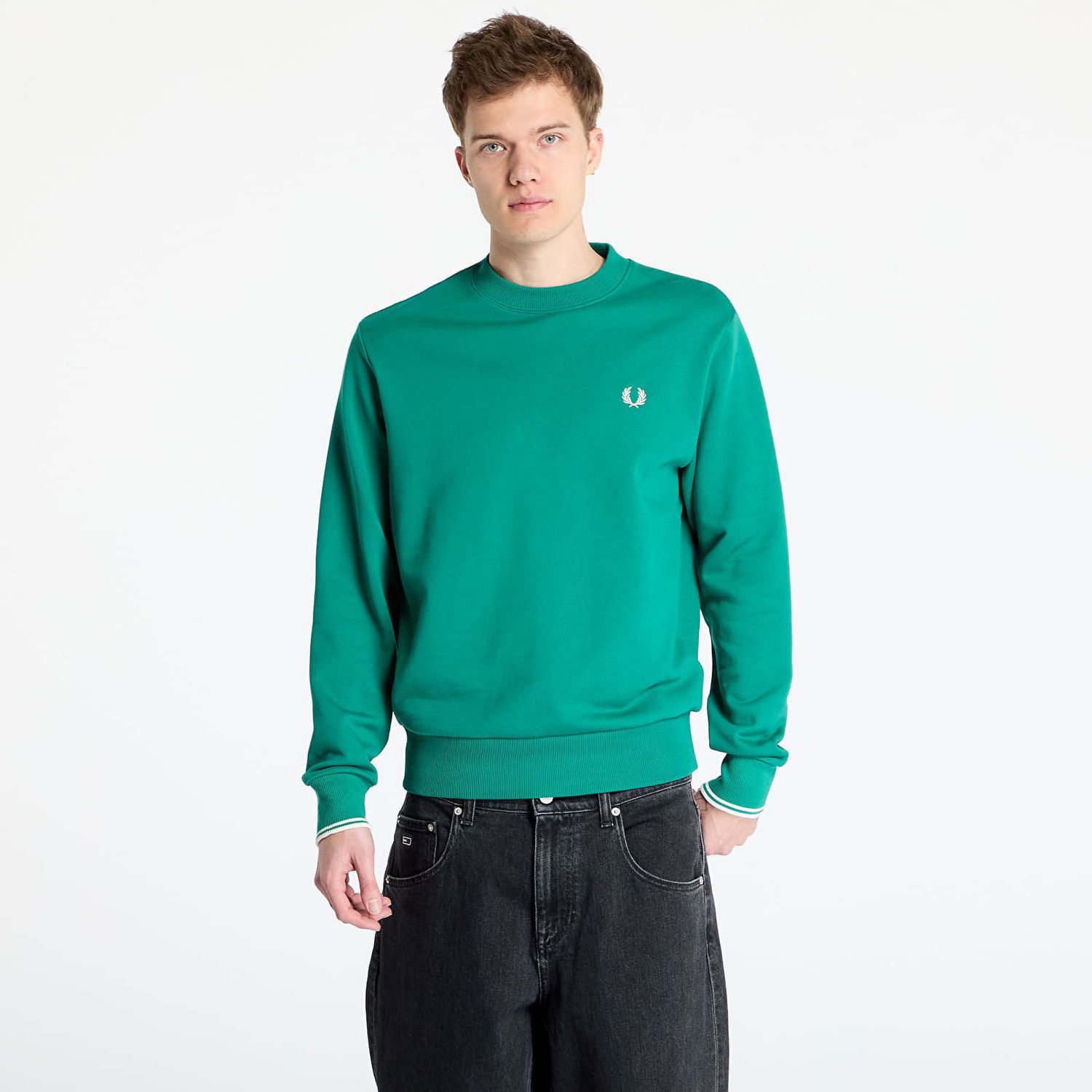 Sveter Fred Perry Fred Perry Crew Neck Sweatshirt Zelené | M7535 X87, 0