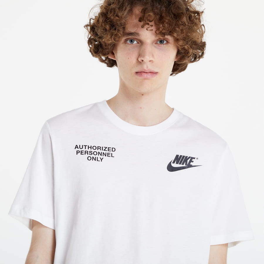 Tričko Nike Sportswear Tech Authorised Personnel Biela | DO8323-133, 1