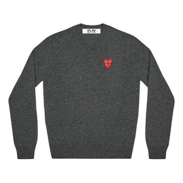 Sveter Comme des Garçons PLAY V-Neck Pullover With Red Emblem Šedá | AZ-N074-051-2