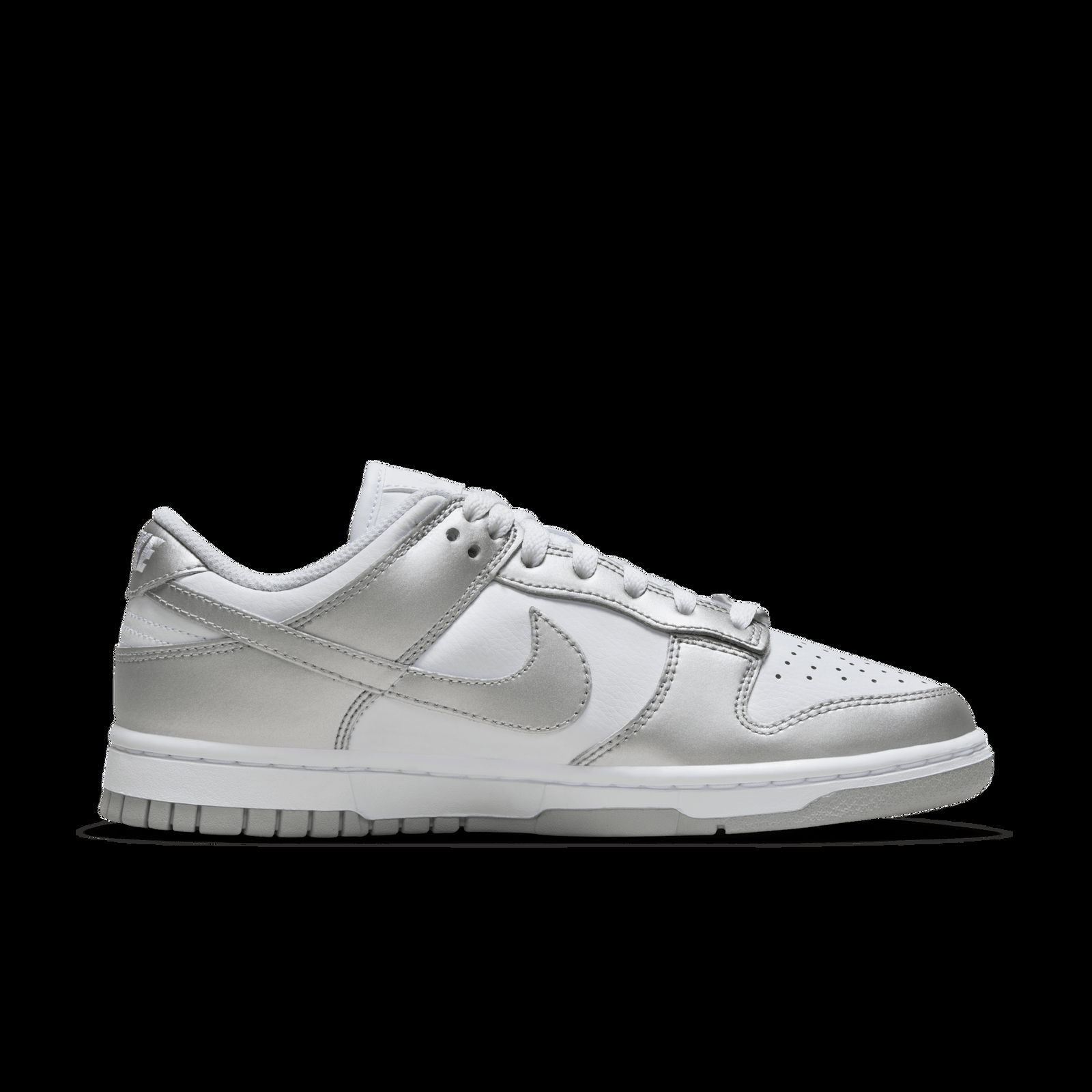 Dunk Low "Metallic Silver" W