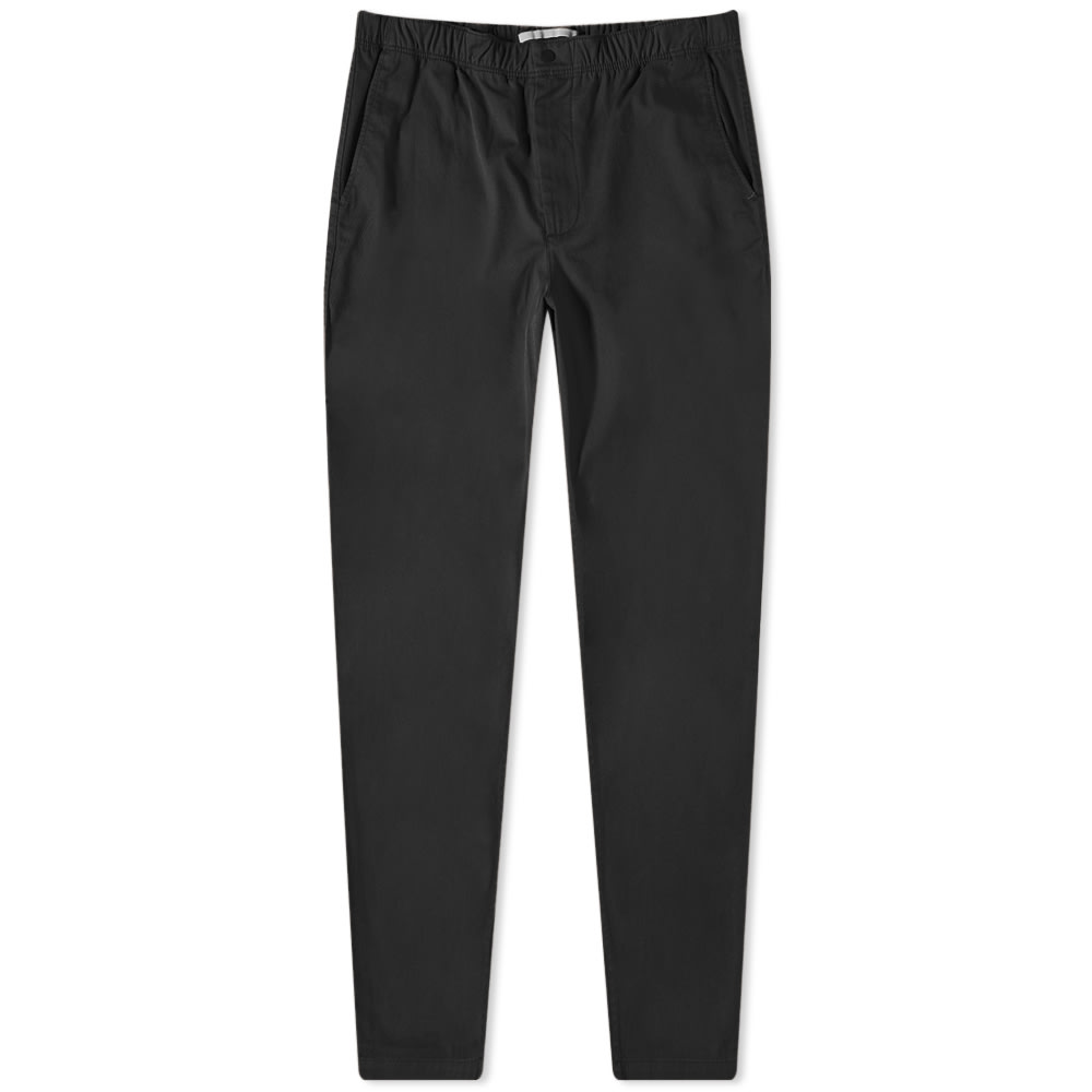 Nohavice a džínsy NORSE PROJECTS Aros Slim Light Stretch Chino Čierna | N25-0367-9999, 0