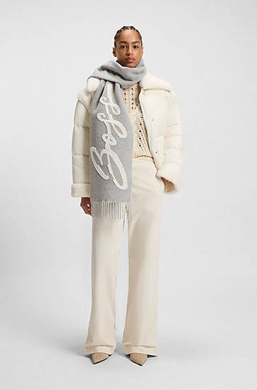 Šál BOSS Wool-blend Scarf with Script Logo and Fringes Šedá | 50558654, 1
