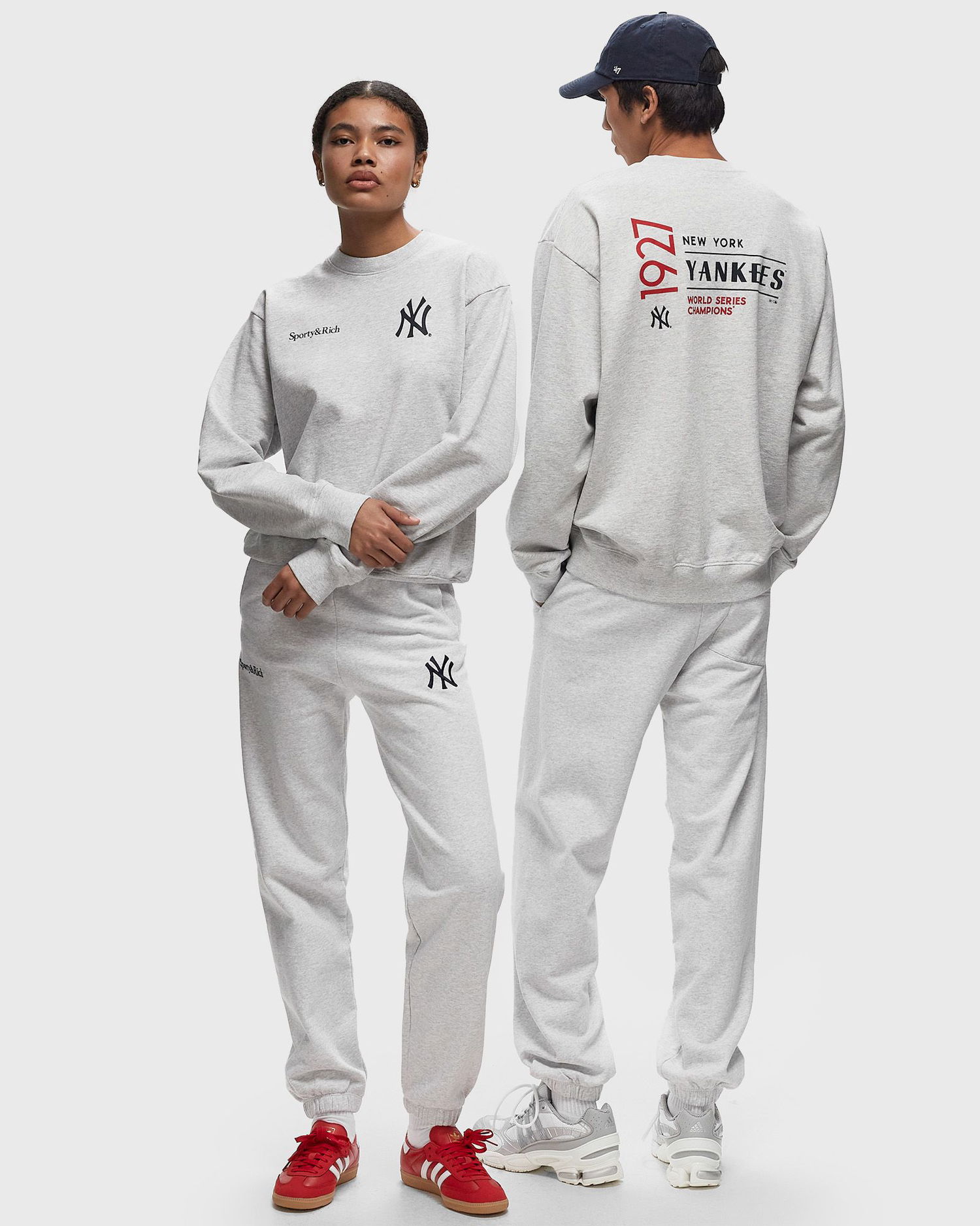 Mikina Sporty & Rich Champions Crewneck Sweatshirt Šedá | ST071505300GY03, 1