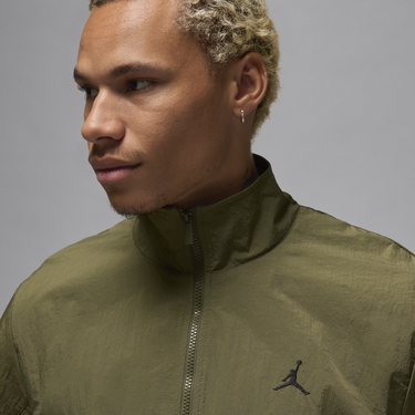 Vetrovka Jordan Essentials Jacket Zelené | FV7299-222, 1