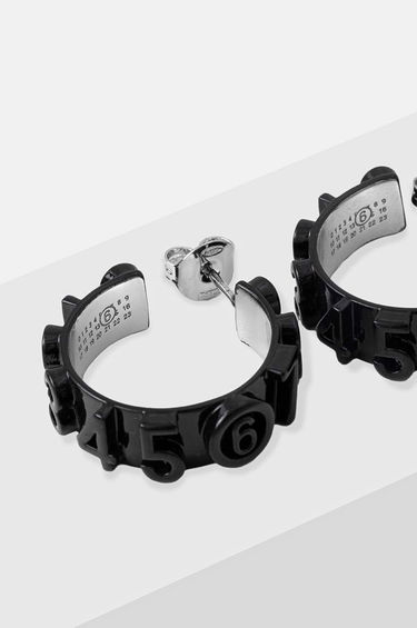 Náušnice Maison Margiela MM6 Number Hoop Earrings Čierna | SM7VG0070.P6686, 2