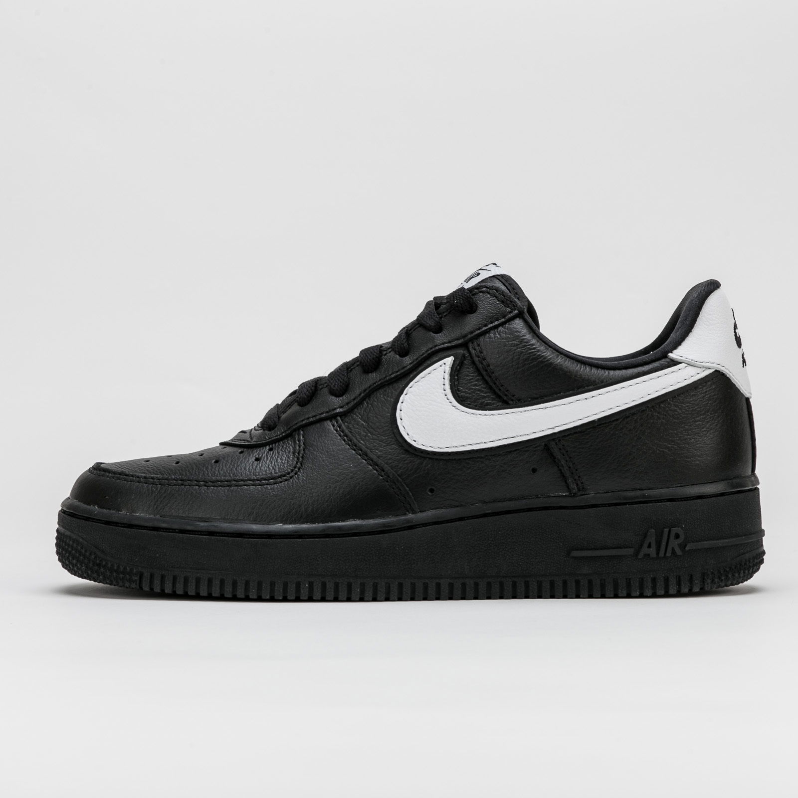 Air Force 1 Low Retro QS "Black White"