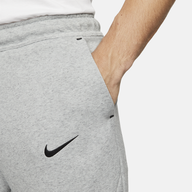 Tepláky Nike Chelsea FC Tech Fleece Šedá | FN7978-034, 1
