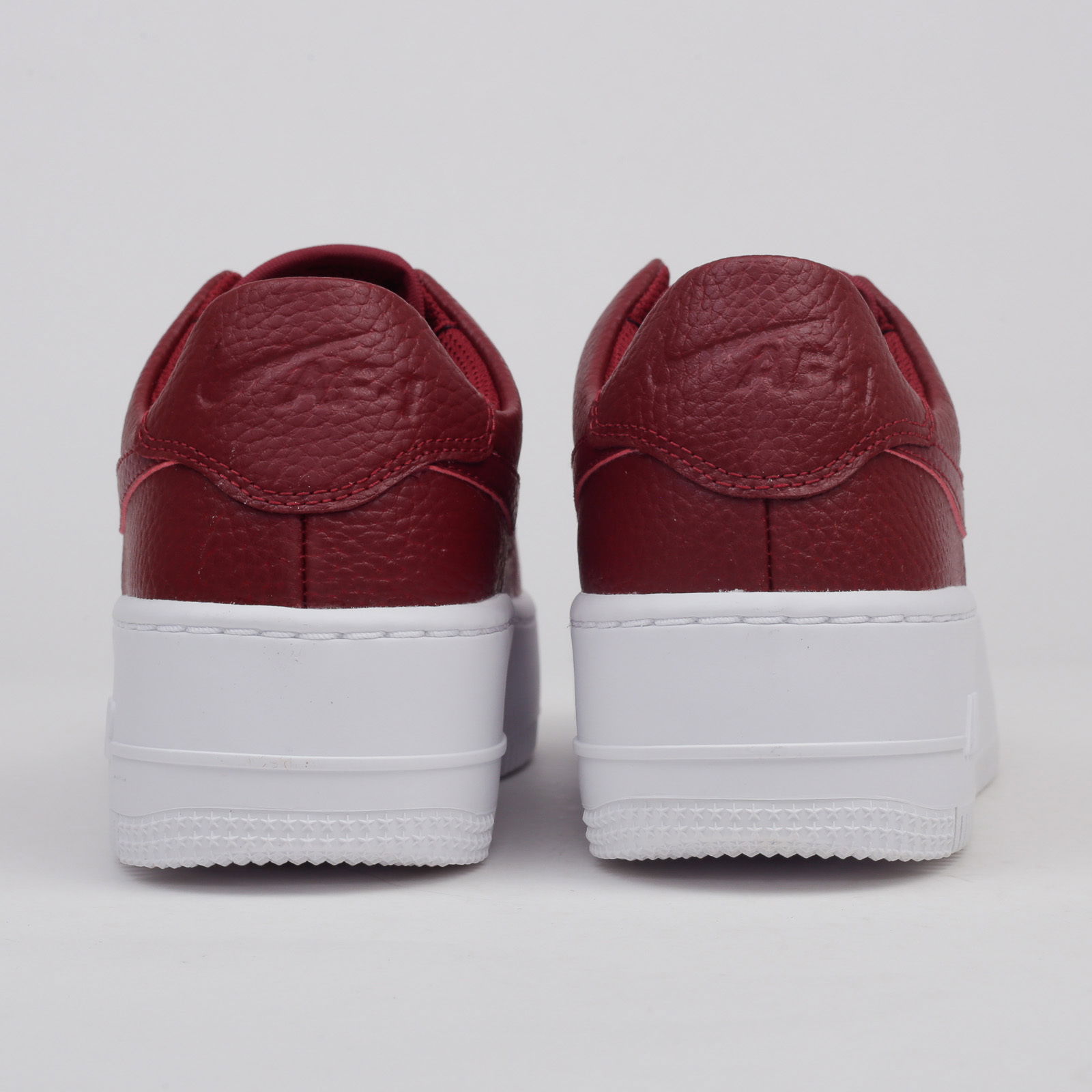 Air Force 1 Sage Low ''Team Red'' W