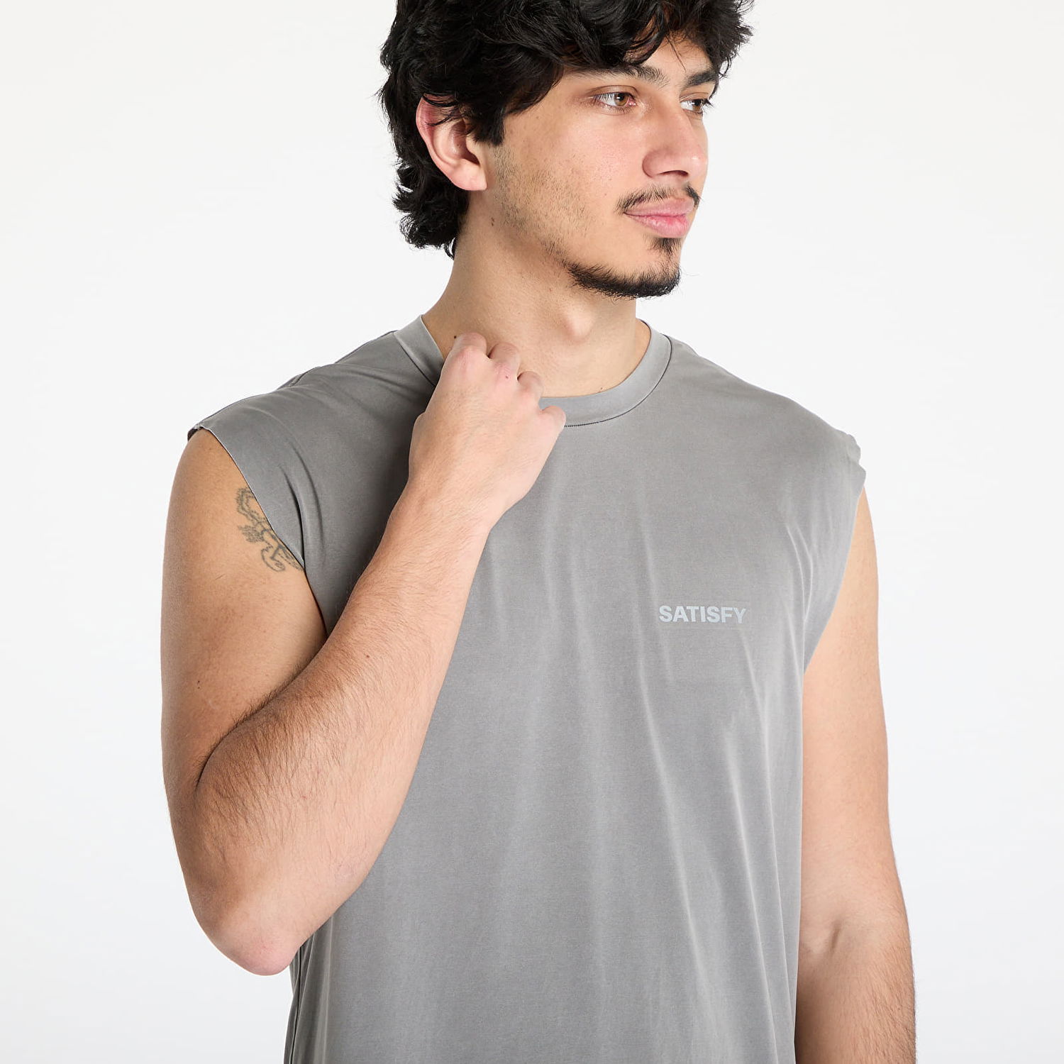 Tielko Satisfy Satisfy AuraLite Muscle Tee Šedá | 11031-MG-SAB, 1