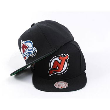 Šiltovka Mitchell & Ness New Jersey Devils Top Spot Snapback Čierna | HHSS6743-NJDYYPPPBLCK, 3