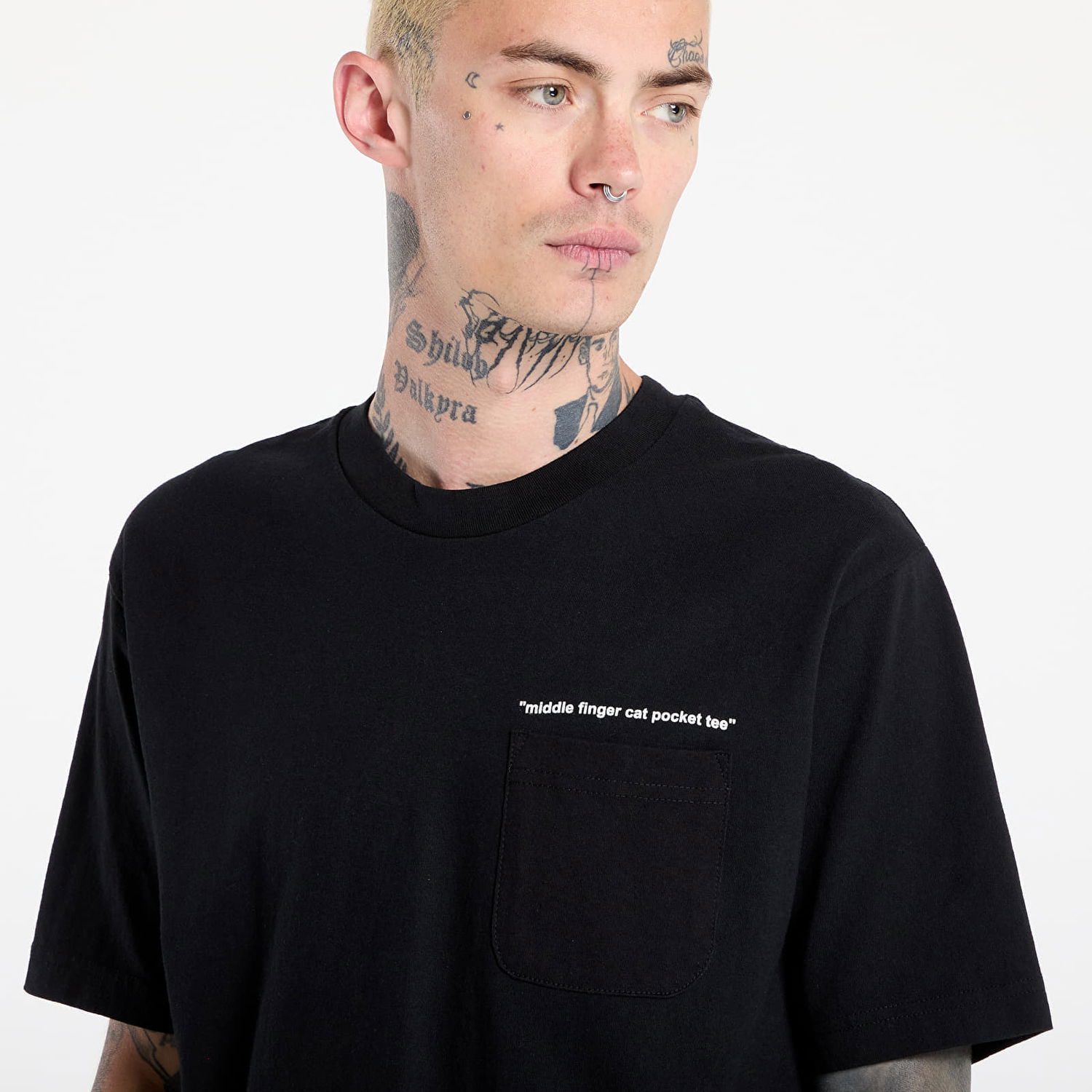 Tričko RIPNDIP RIPNDIP Middle Finger Cat Pocket T-Shirt Čierna | RNDSUM25139, 1