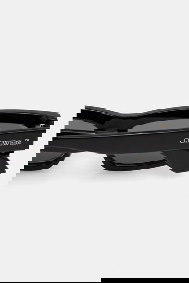Slnečné okuliare Off-White Rectangular Frame Sunglasses Čierna | OERI135.541007, 4