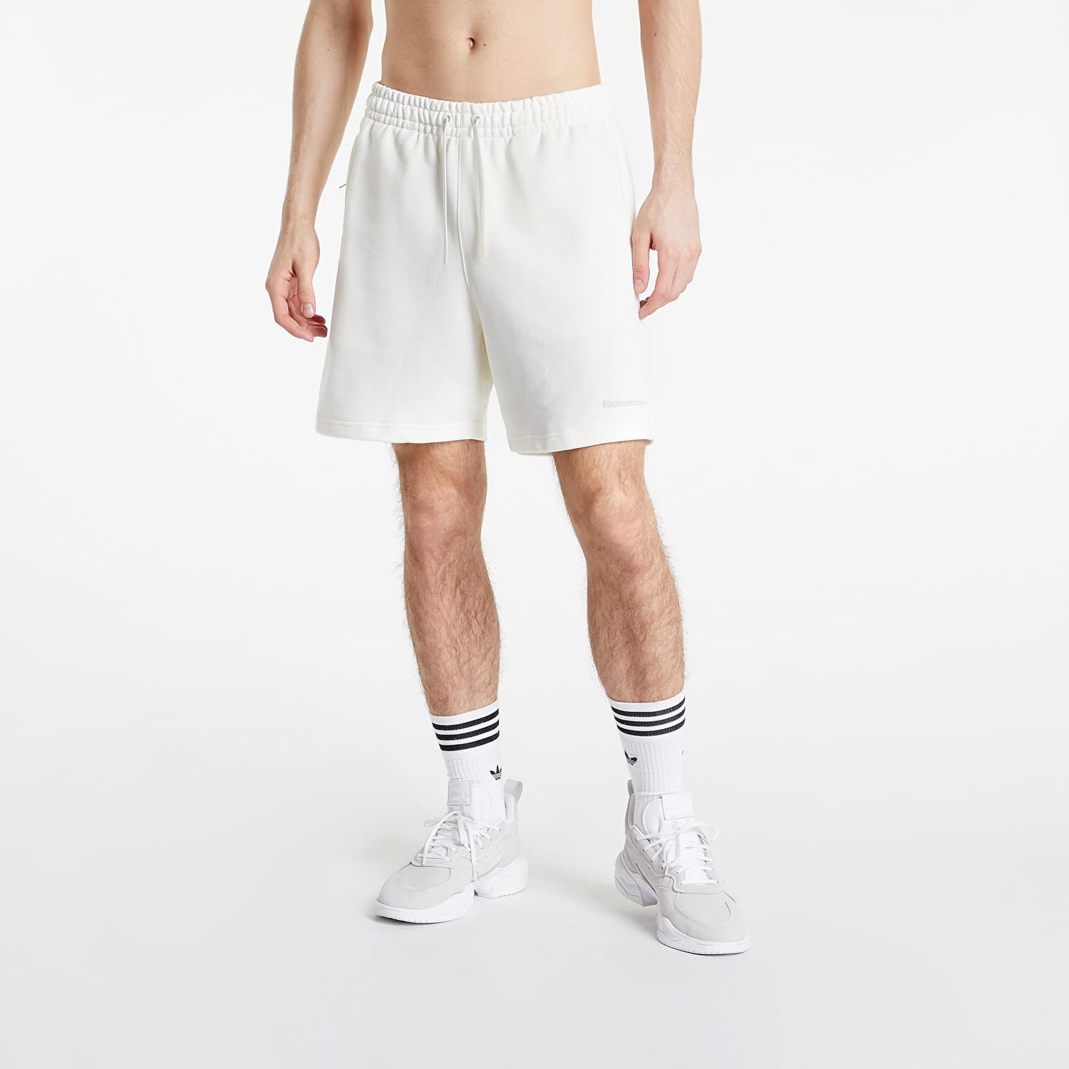 Šortky adidas Originals Pharrell Williams x Basics Shorts Biela | HJ7061, 1