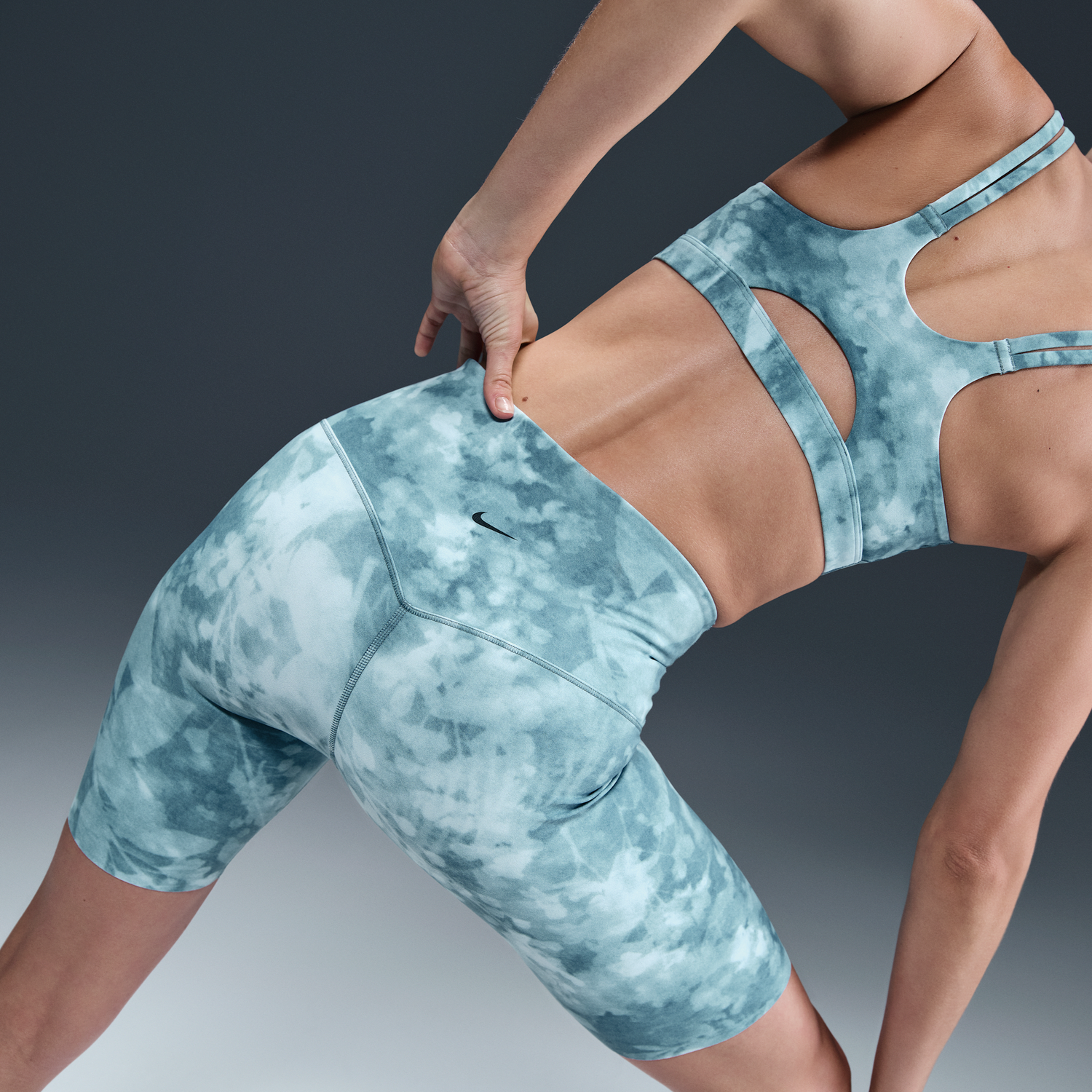 Šortky Nike Nike Zenvy Printed High-Waisted 20cm Bike Shorts Tyrkysová | HJ2301-006, 1