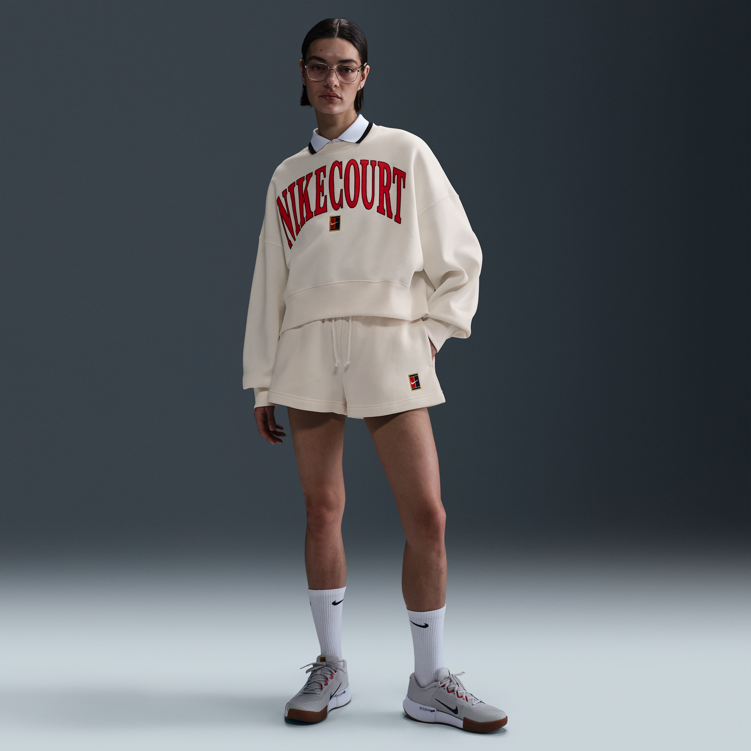 Mikina Nike NikeCourt Phoenix Fleece High-Waisted Loose Fit Shorts Béžová | HQ0364-110, 0