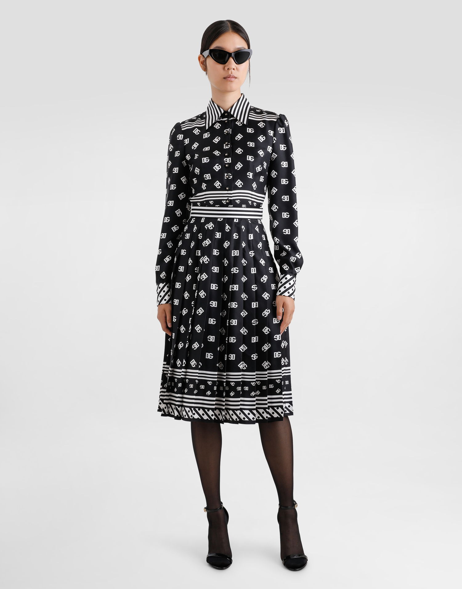 Šaty Dolce & Gabbana Dolce & Gabbana Calf-Length Shirt Dress with DG Logo Print Čierna | F6TMNTGDCVJN0000, 1