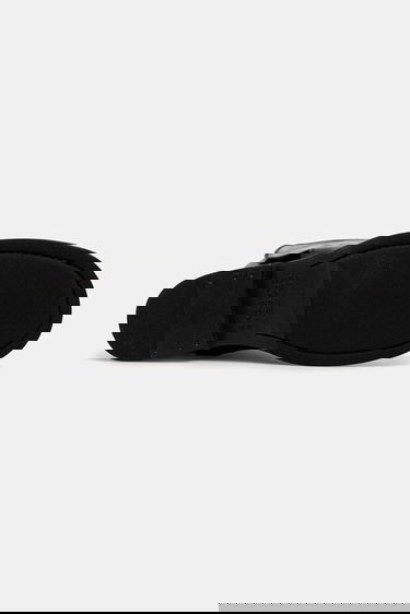 Tenisky a topánky Maison Margiela MM6 Maison Margiela Tall Leather Boots with Buckle and Flat Heel Čierna | S66WW0100.P7431.T8013, 4