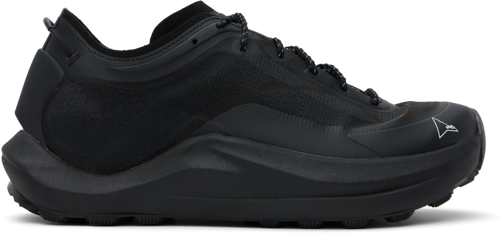 Sella Sneakers